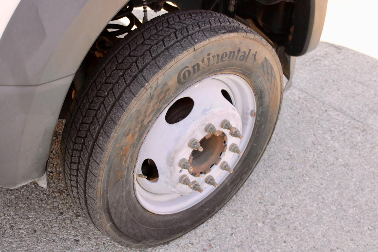 Ford F-550 Super Duty Chassis  2020