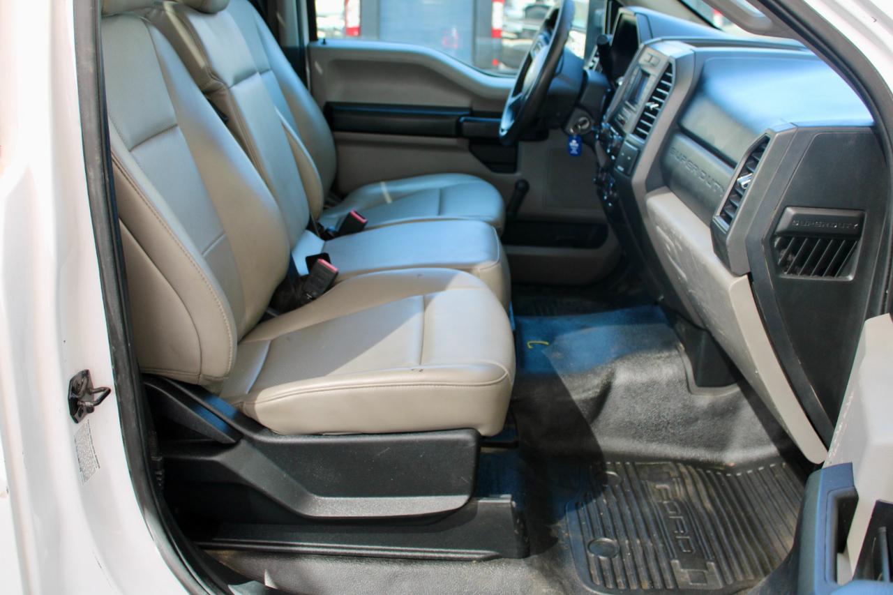 Ford F-550 Super Duty Chassis  2020