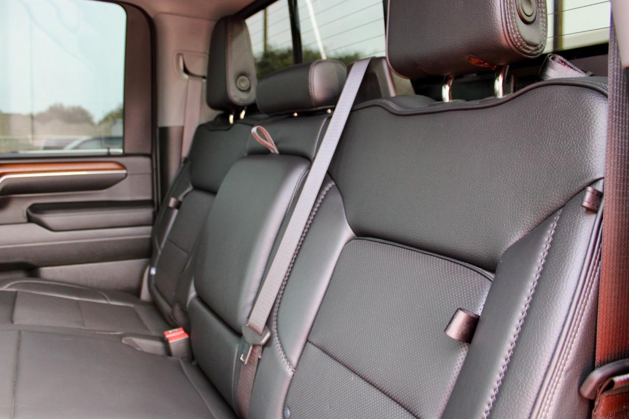 GMC Sierra 3500HD  2024