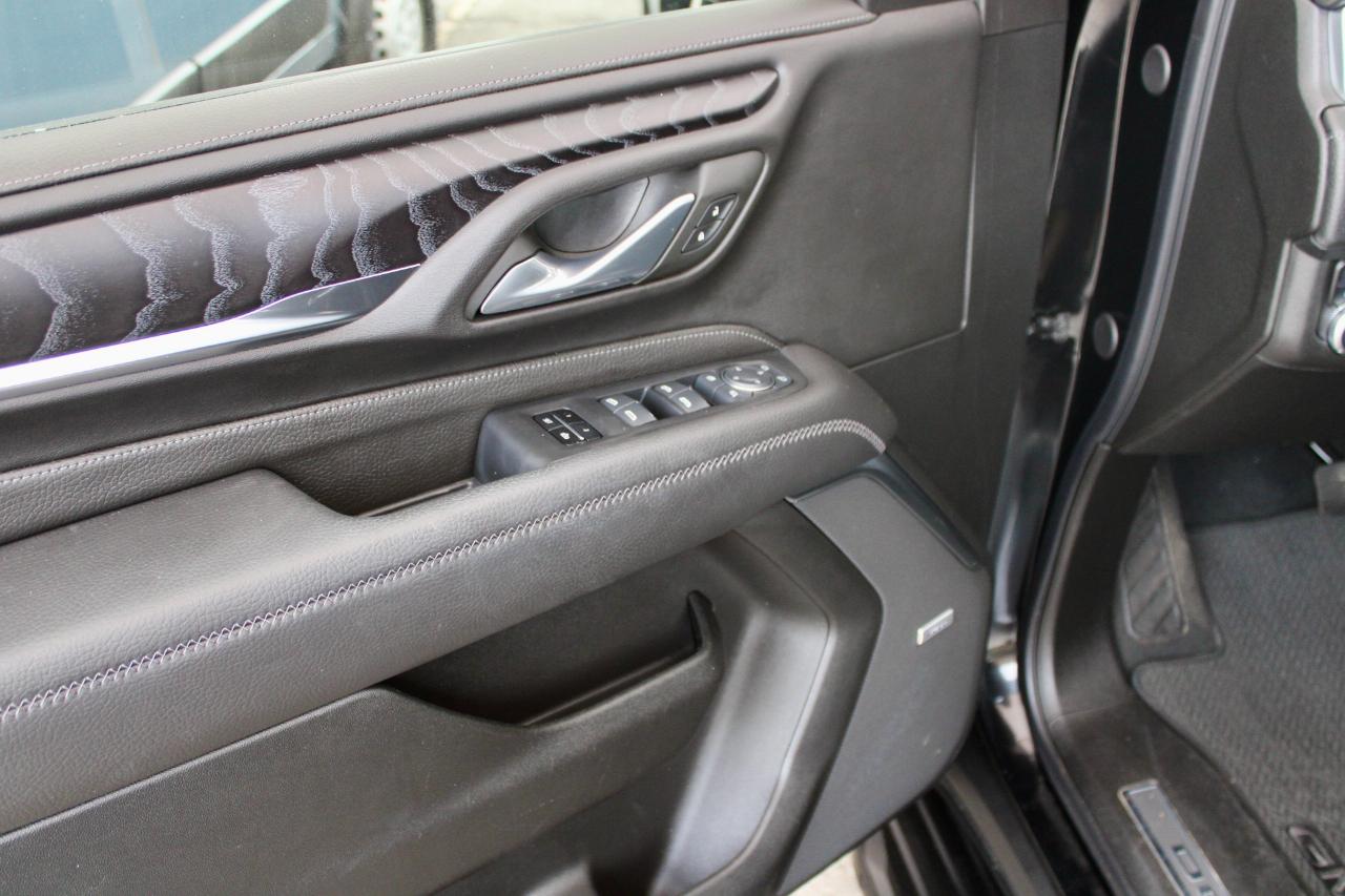 GMC Yukon Denali 4WD 2024