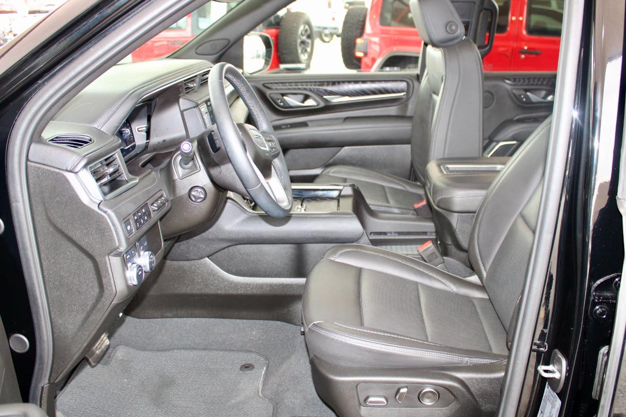 GMC Yukon Denali 4WD 2024