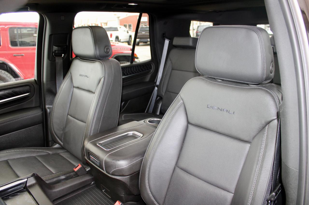 GMC Yukon Denali 4WD 2024