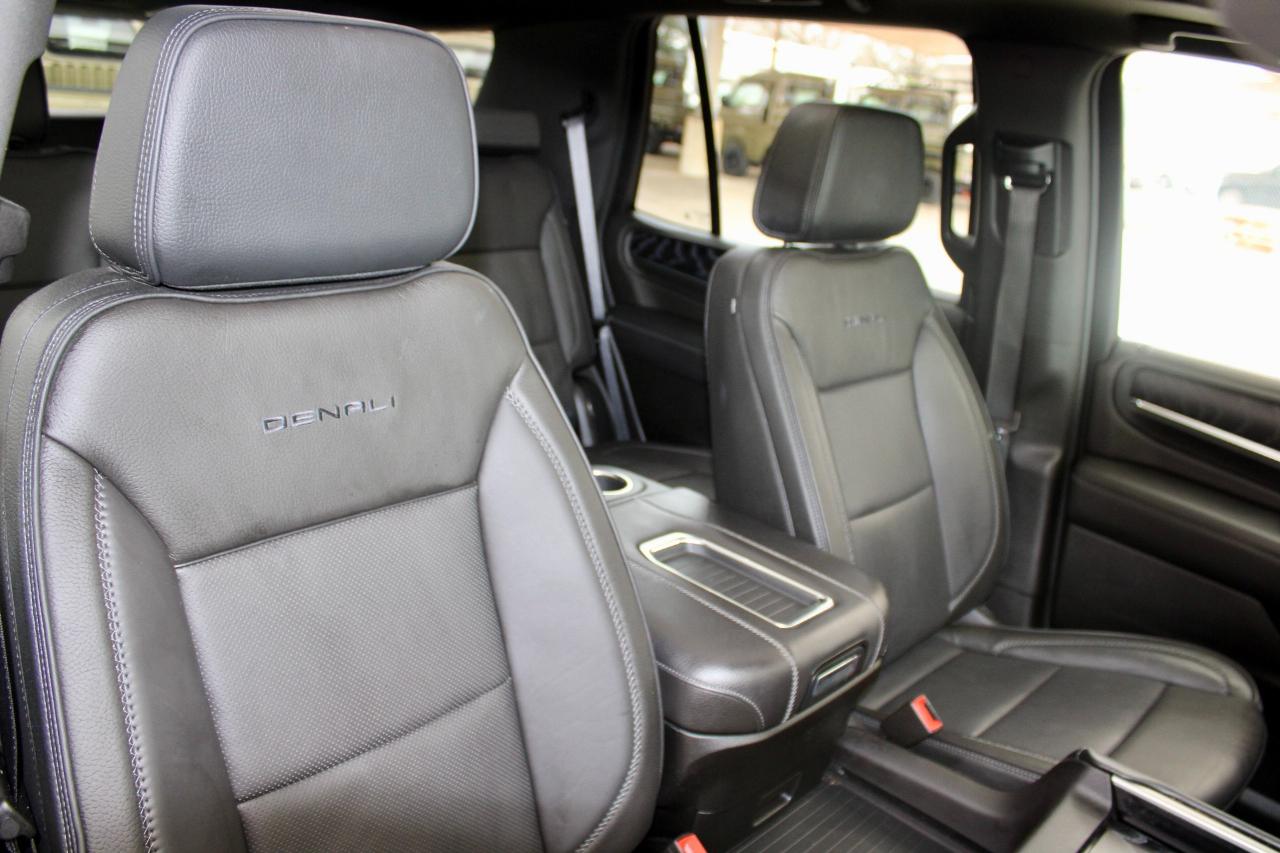 GMC Yukon Denali 4WD 2024