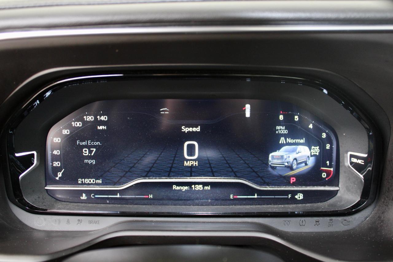 GMC Yukon Denali 4WD 2024