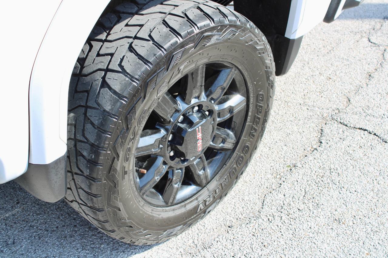 GMC Sierra 2500HD AT4 Crew Cab 4WD 2024