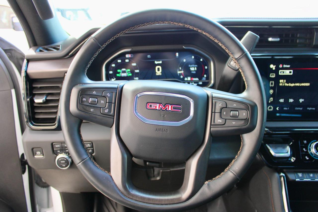 GMC Sierra 2500HD AT4 Crew Cab 4WD 2024