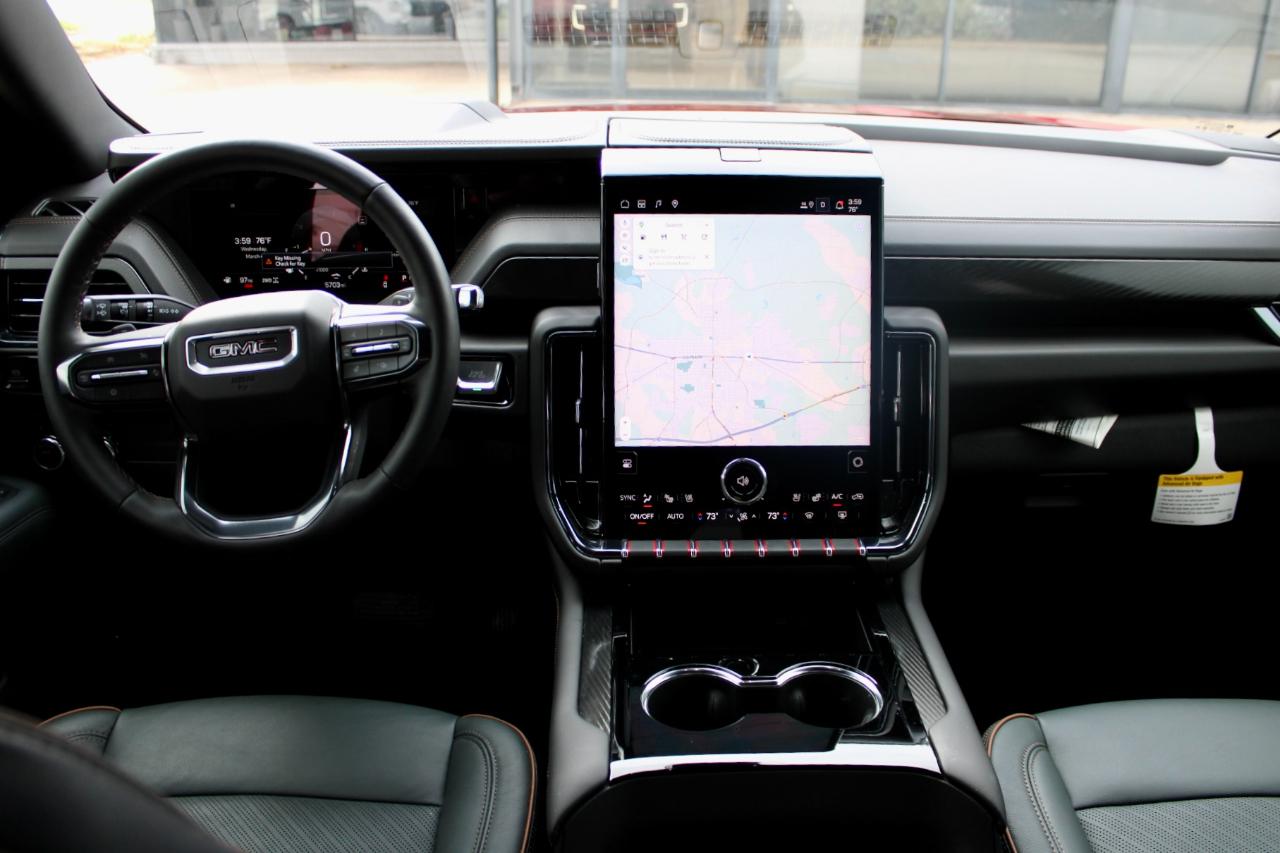 GMC Yukon AT4 4WD 2025