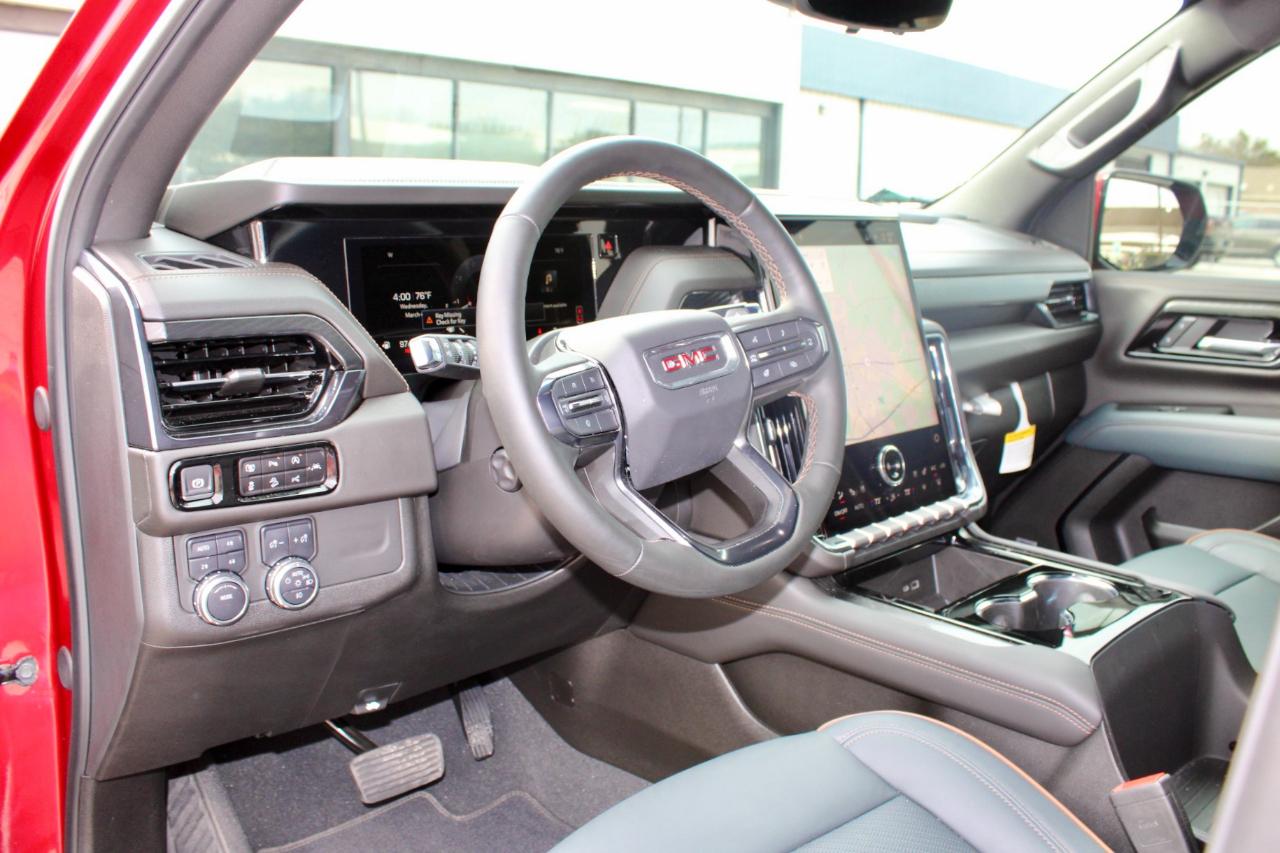 GMC Yukon AT4 4WD 2025