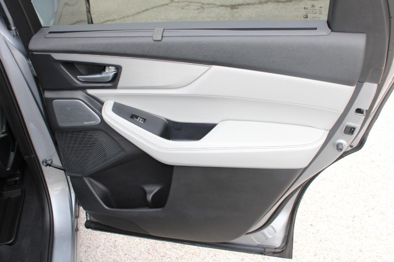 Acura MDX SH-AWD w/Technology Package 2025