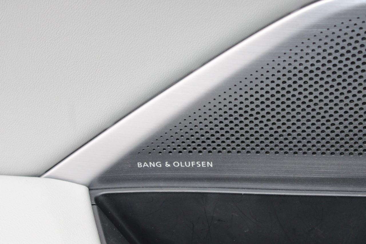 Acura MDX SH-AWD w/Technology Package 2025