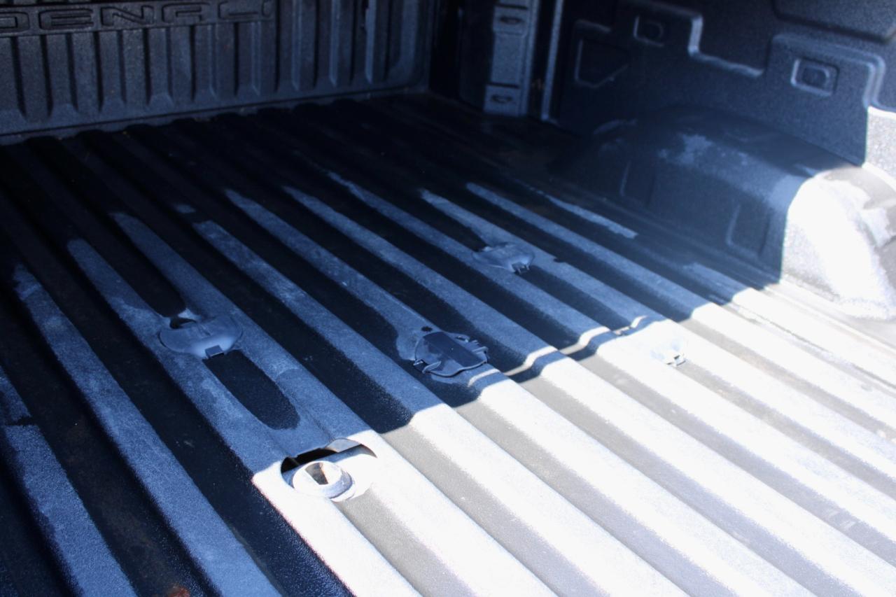 GMC Sierra 3500HD Denali Crew Cab 4WD 2023