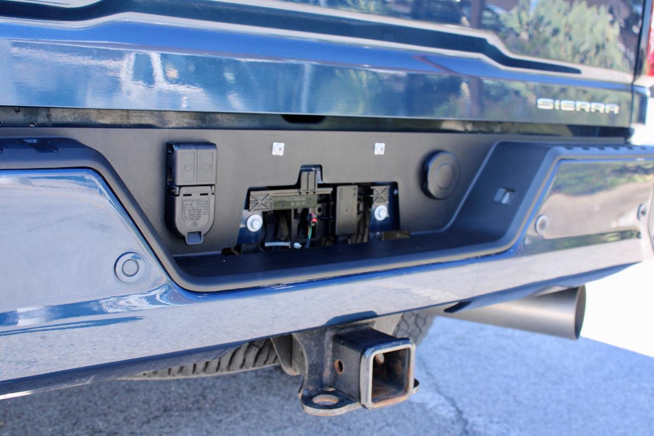 GMC Sierra 3500HD Denali Crew Cab 4WD 2023