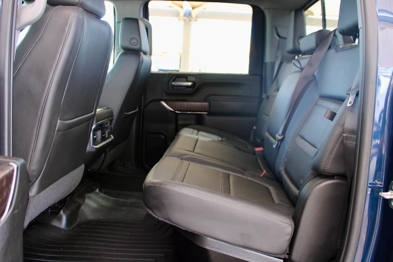 GMC Sierra 3500HD Denali Crew Cab 4WD 2023