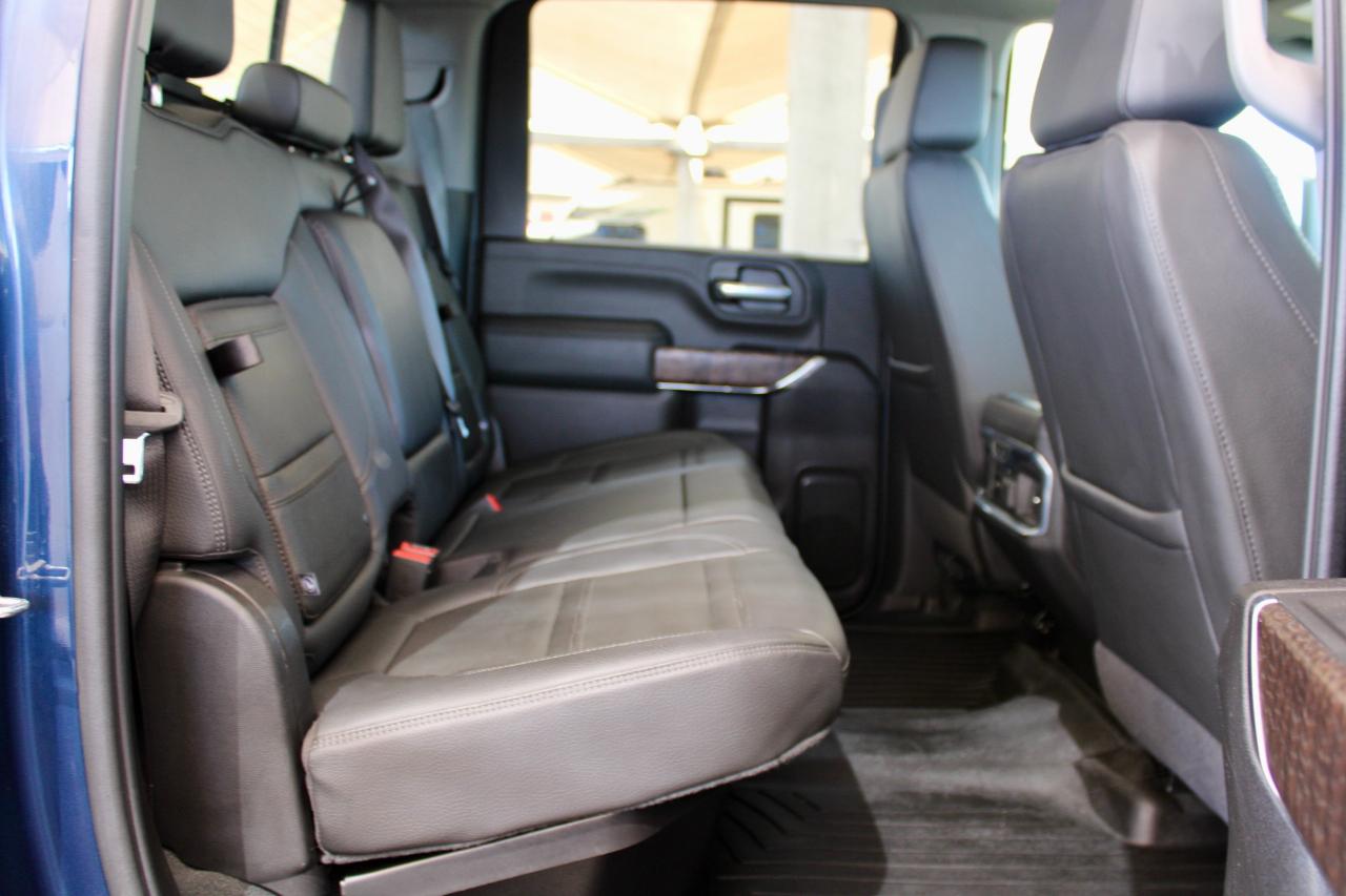 GMC Sierra 3500HD Denali Crew Cab 4WD 2023