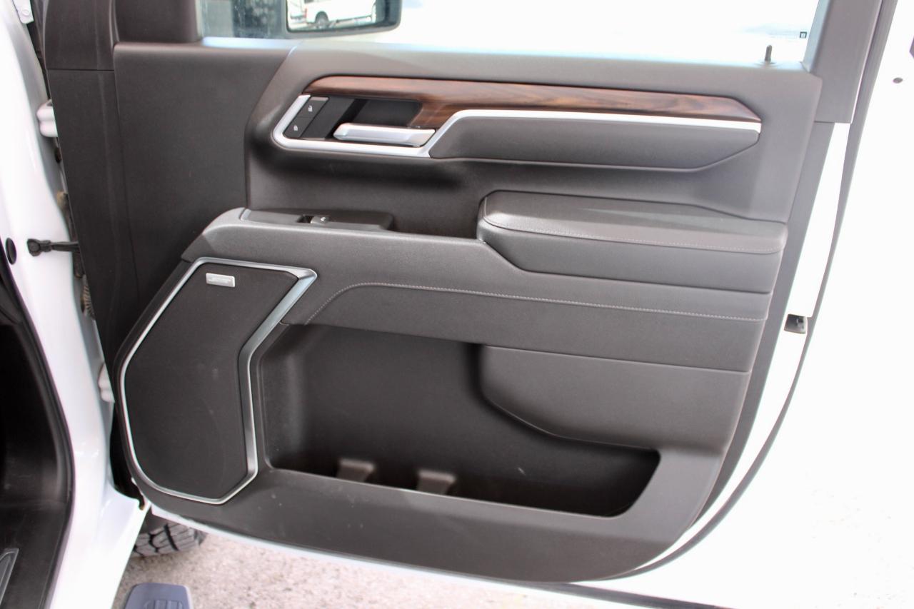 GMC Sierra 2500HD SLT Crew Cab Std. Box 4WD 2025