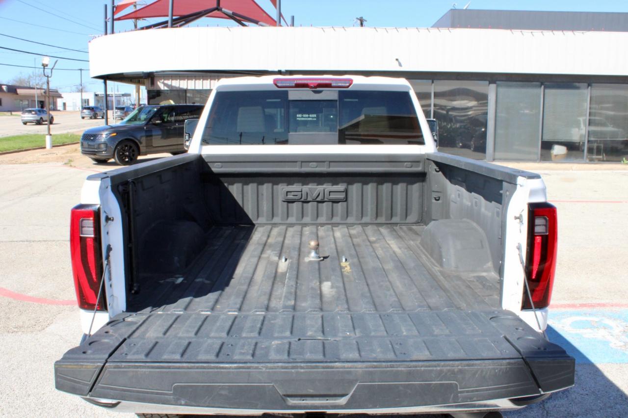 GMC Sierra 2500HD SLT Crew Cab 2WD 2024