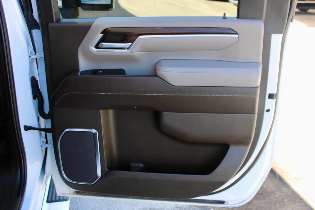 GMC Sierra 2500HD SLT Crew Cab 2WD 2024