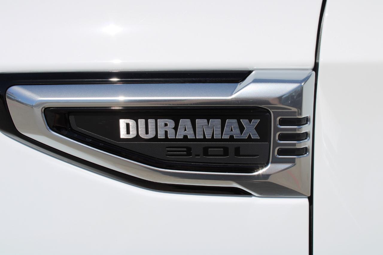 GMC Yukon XL Denali 4WD 2026