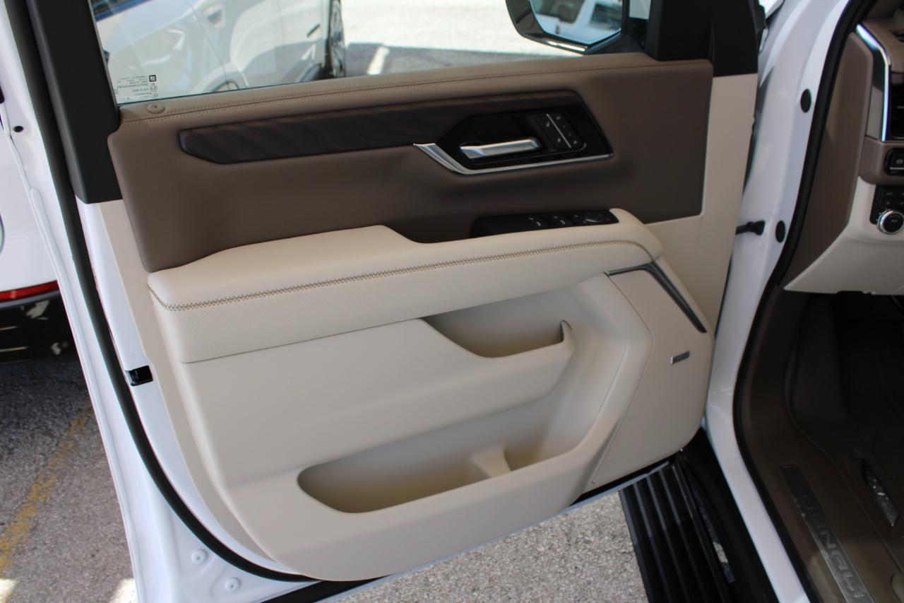 GMC Yukon XL Denali 4WD 2026