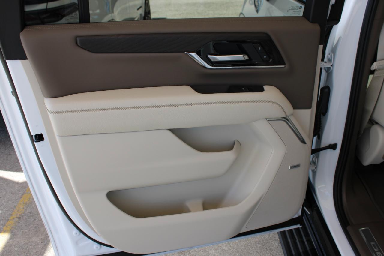 GMC Yukon XL Denali 4WD 2026