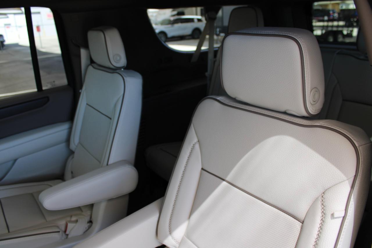 GMC Yukon XL Denali 4WD 2026