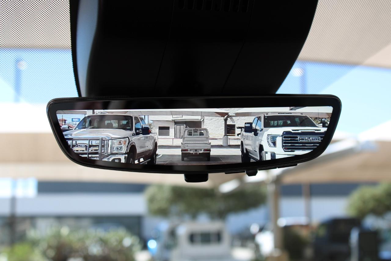 GMC Yukon XL Denali 4WD 2026