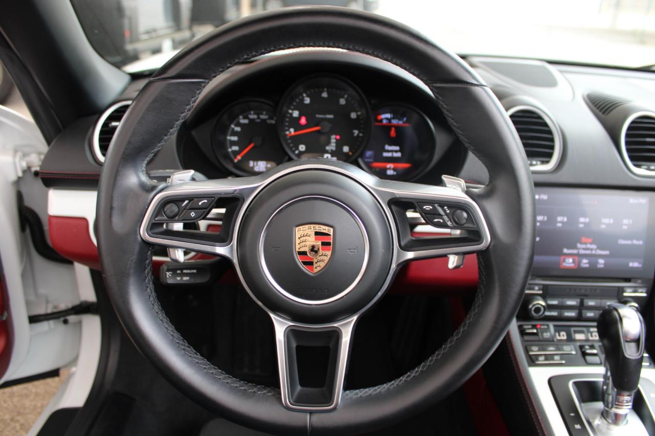 Porsche 718 Boxster Base 2D Roadster 2019