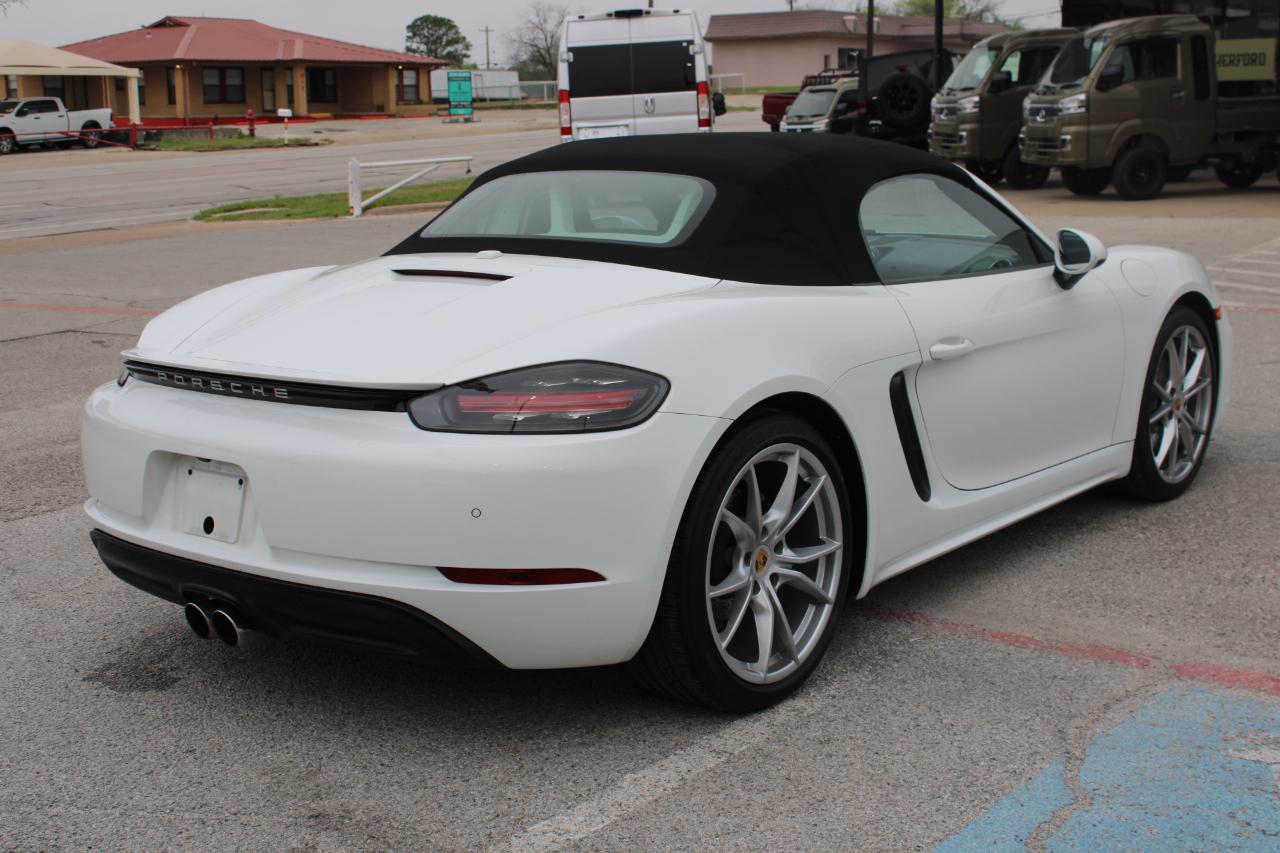 Porsche 718 Boxster Base 2D Roadster 2019