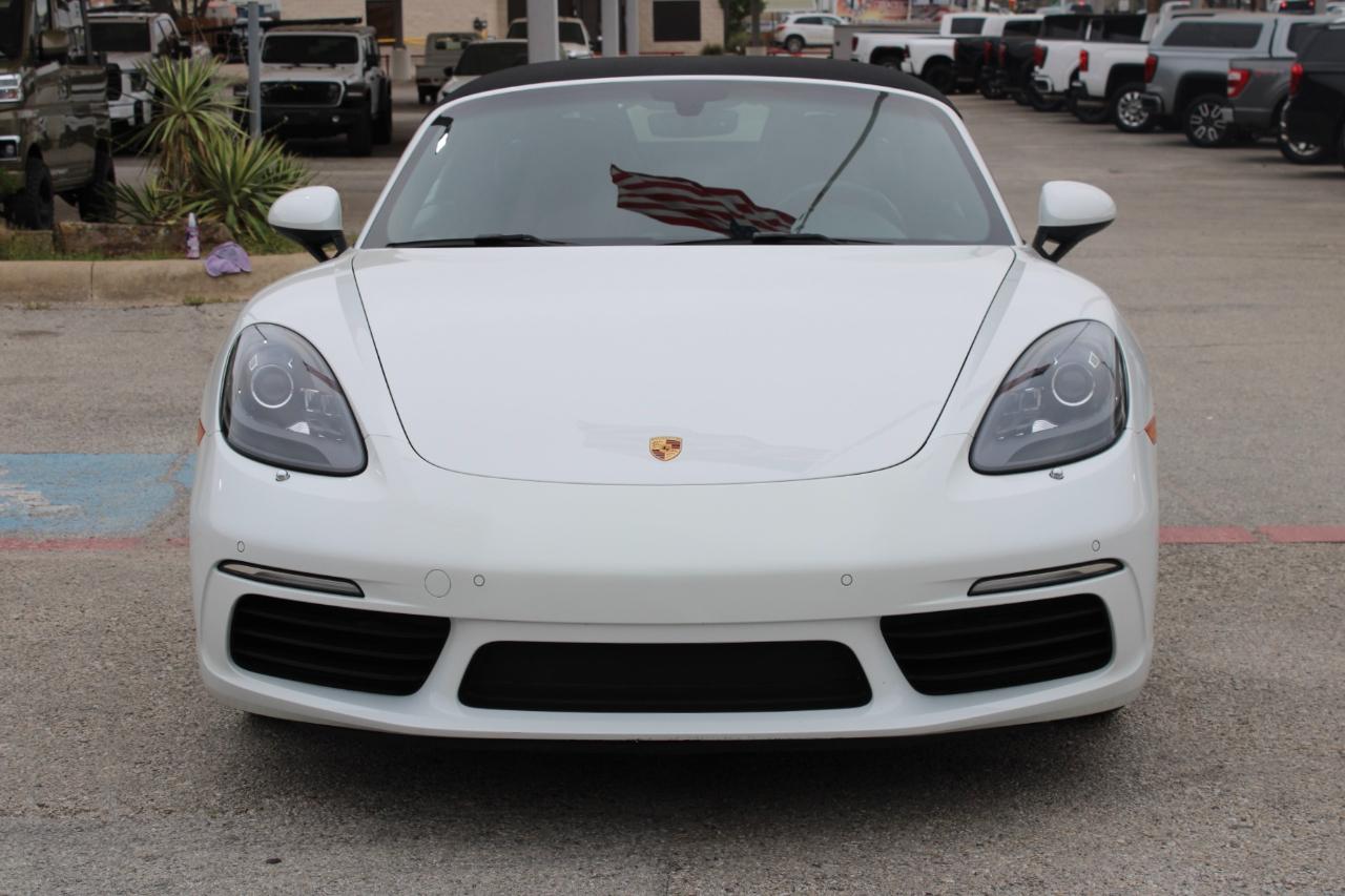 Porsche 718 Boxster Base 2D Roadster 2019