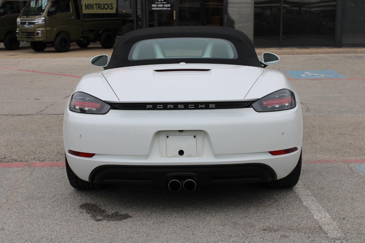 Porsche 718 Boxster Base 2D Roadster 2019