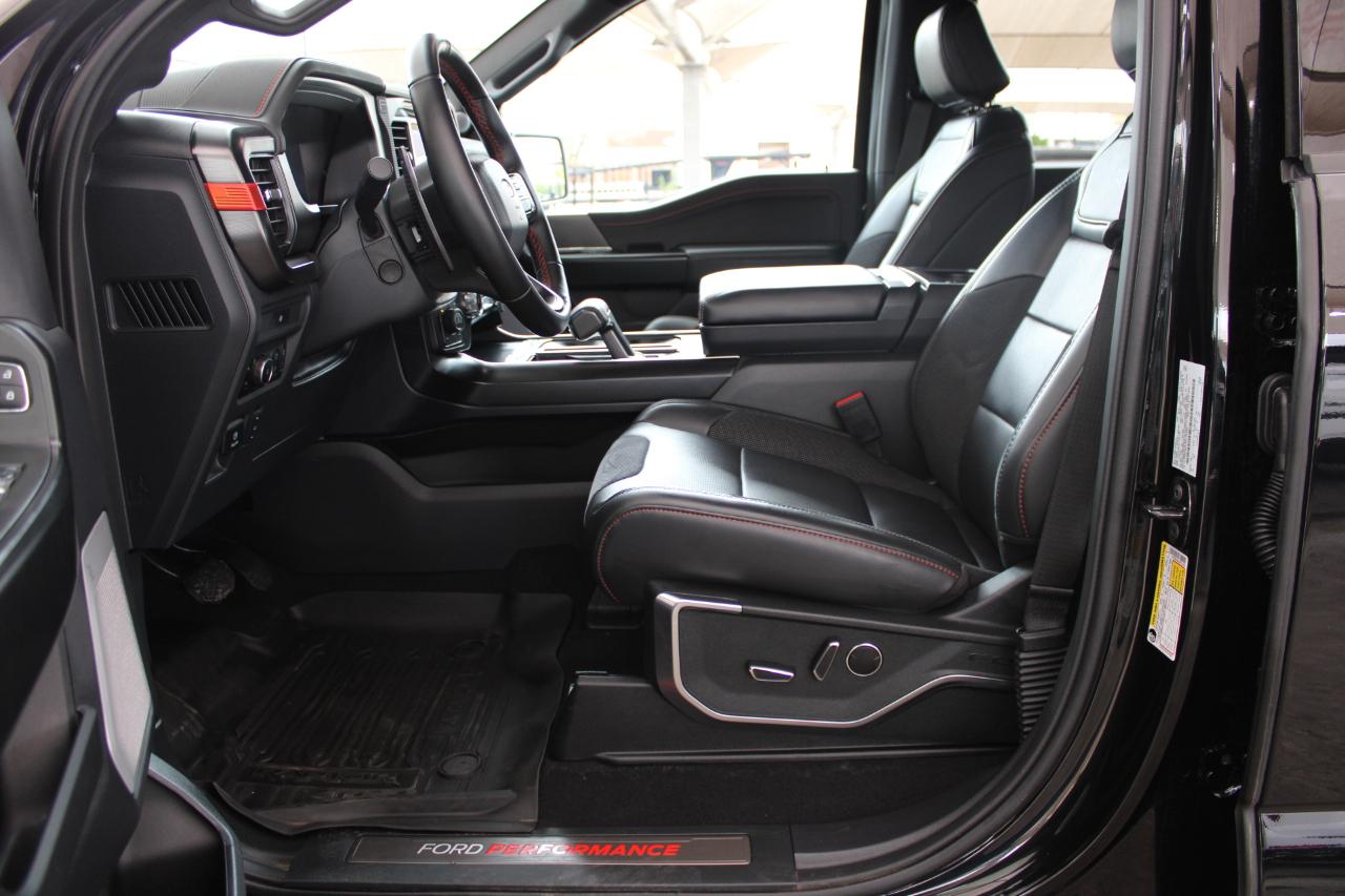 Ford F-150 Raptor SuperCrew 4WD 2025