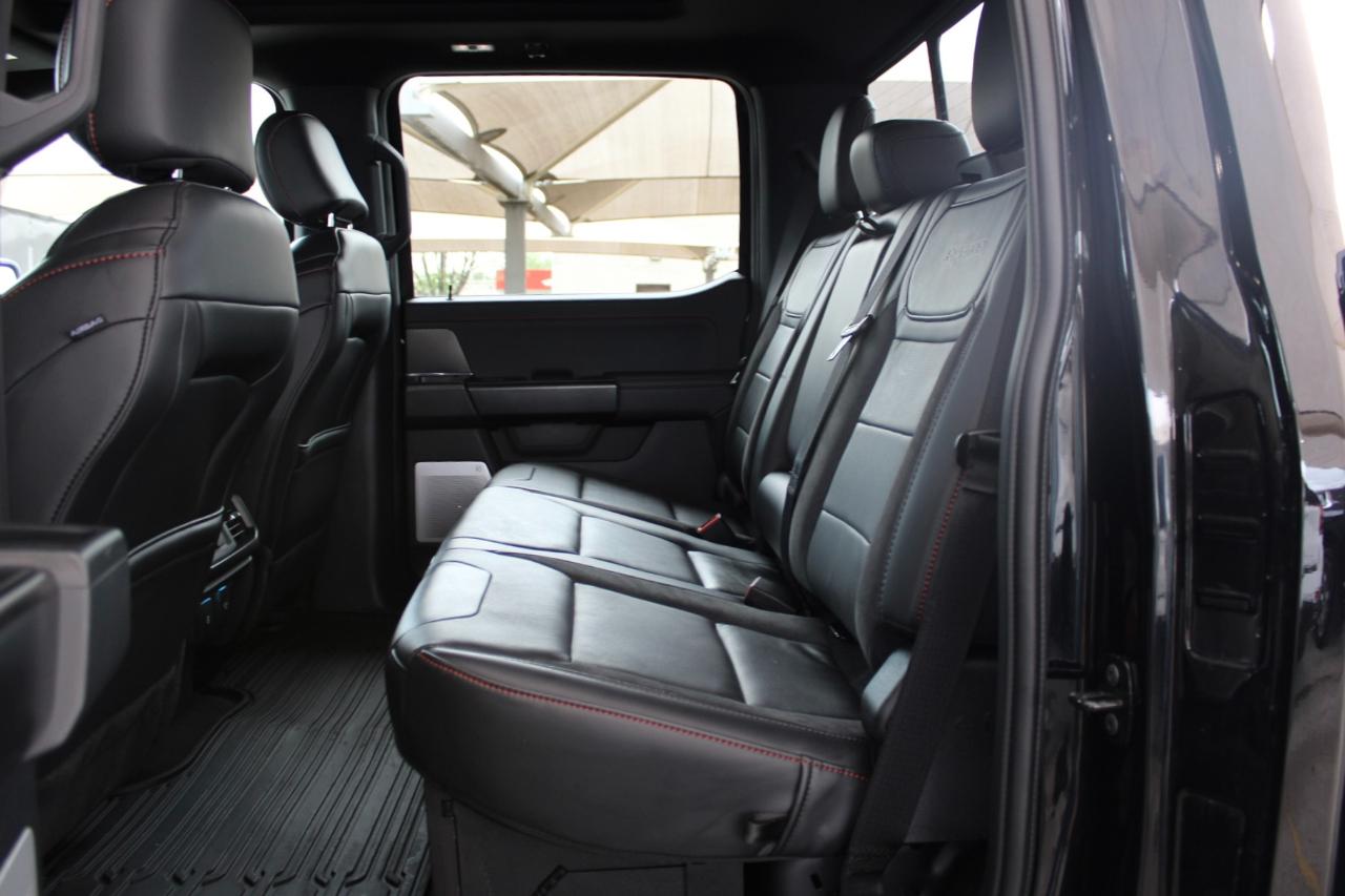 Ford F-150 Raptor SuperCrew 4WD 2025