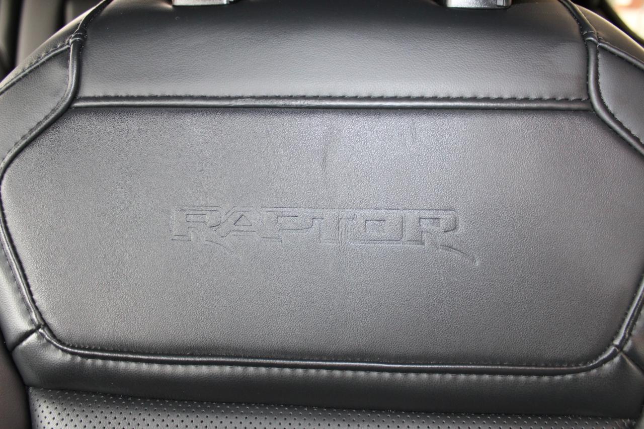 Ford F-150 Raptor SuperCrew 4WD 2025