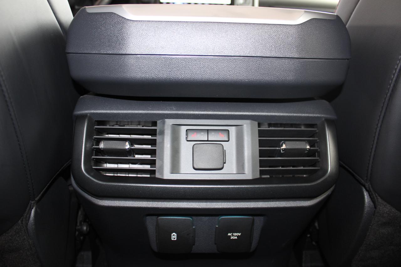 Ford F-150 Raptor SuperCrew 4WD 2025