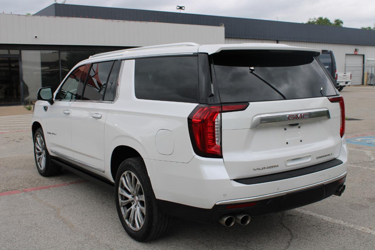 GMC Yukon XL Denali 4WD 2021