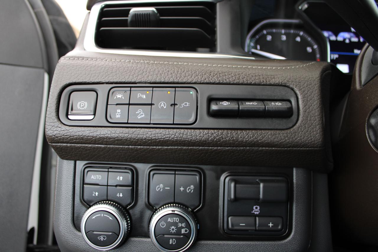 GMC Yukon XL Denali 4WD 2021