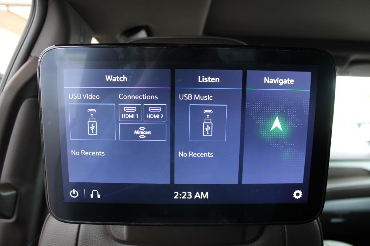 GMC Yukon XL Denali 4WD 2021