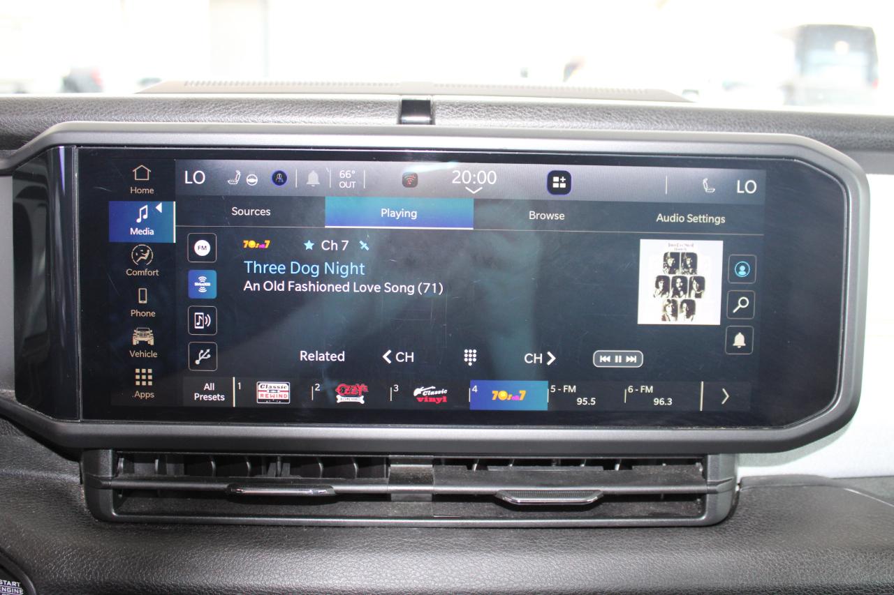 Jeep Wrangler 4xe Willys 4x4 2025