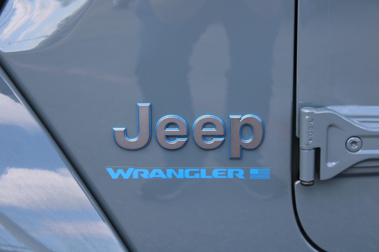 Jeep Wrangler 4xe Sahara 2025