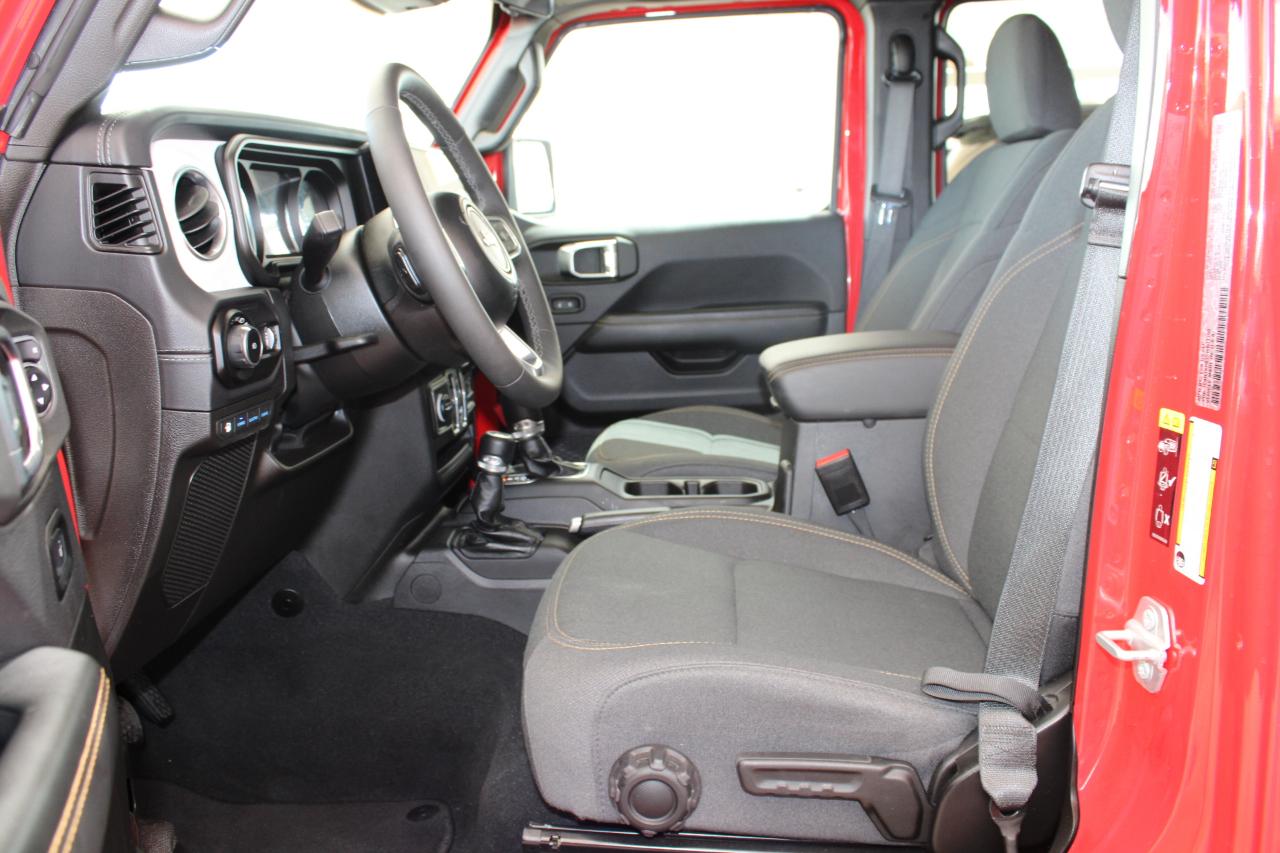 Jeep Wrangler 4xe Sahara 2025