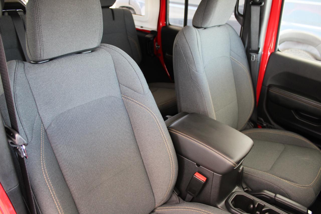 Jeep Wrangler 4xe Sahara 2025