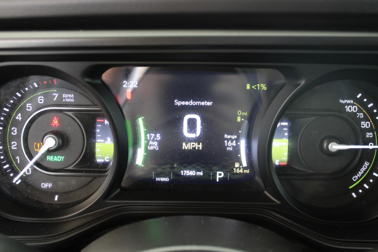 Jeep Wrangler 4xe Sahara 2025