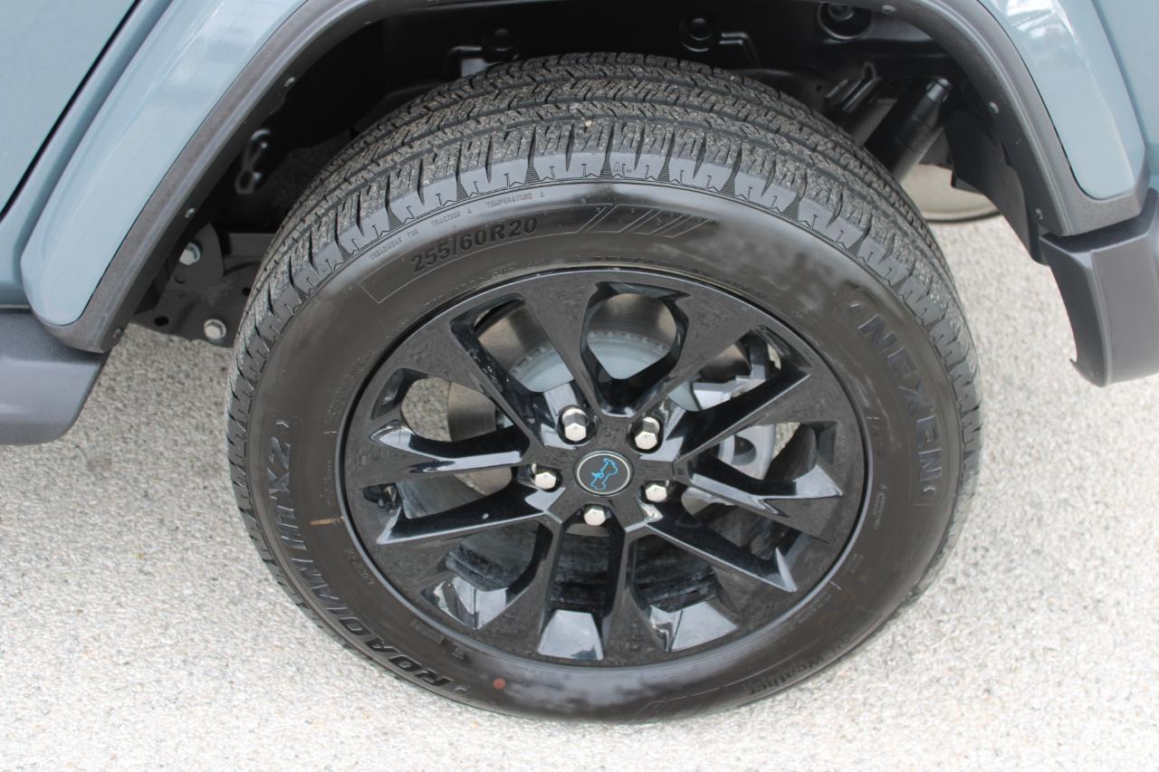 Jeep Wrangler 4xe Sahara 2025