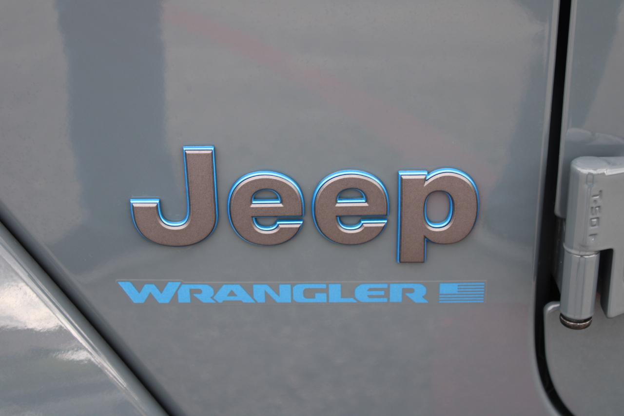 Jeep Wrangler 4xe Sahara 2025