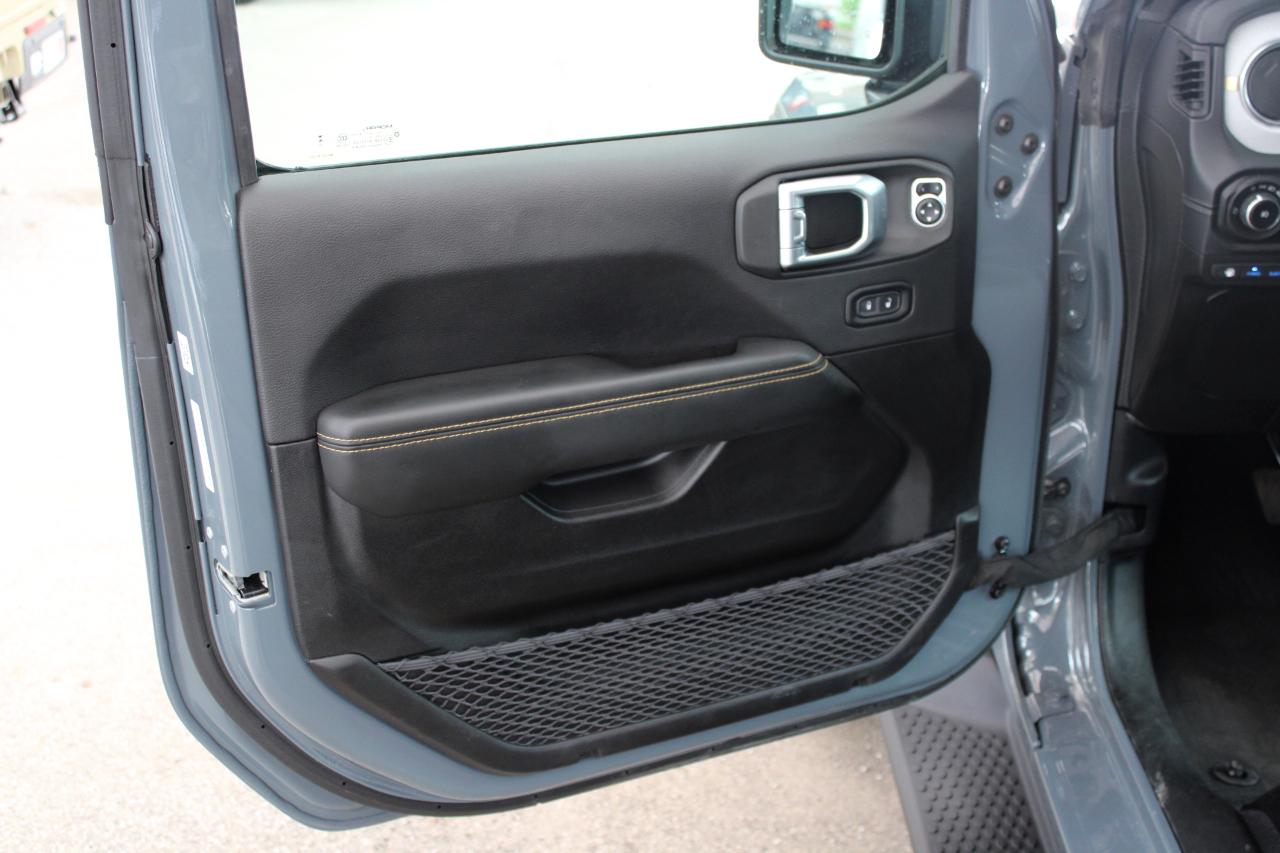 Jeep Wrangler 4xe Sahara 2025