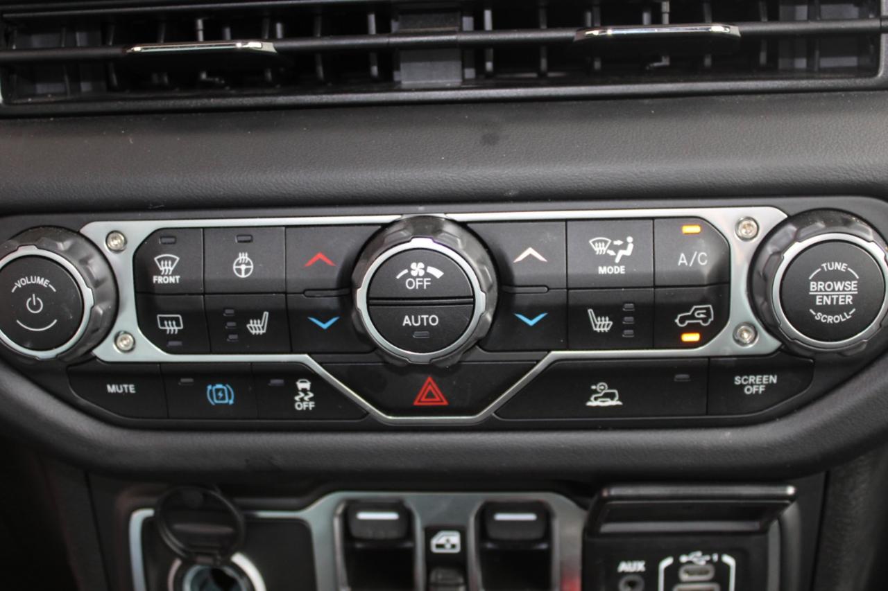 Jeep Wrangler 4xe Sahara 2025