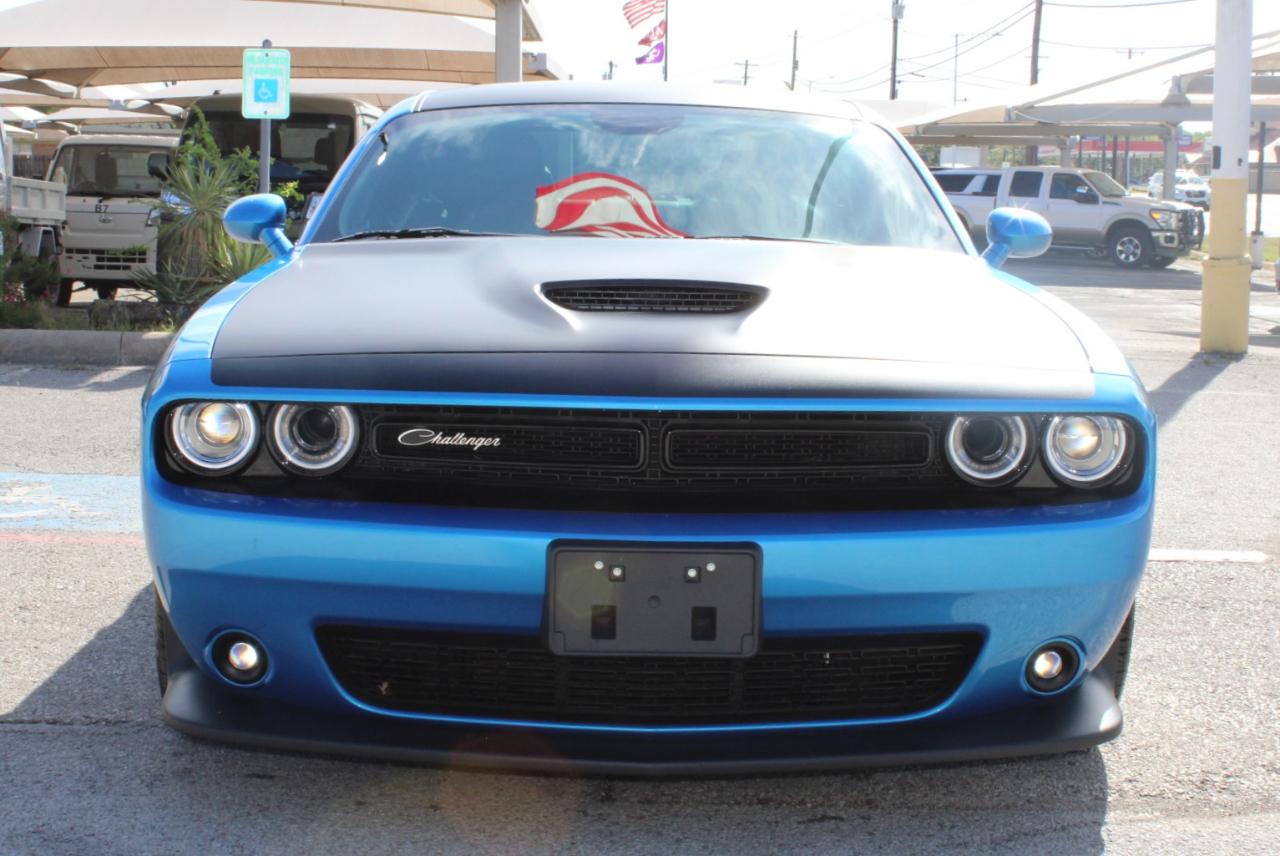 Dodge Challenger  2023