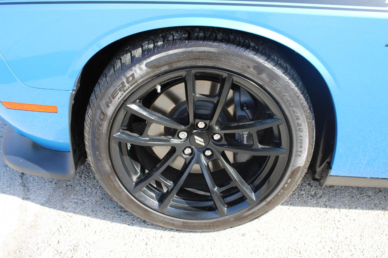 Dodge Challenger  2023