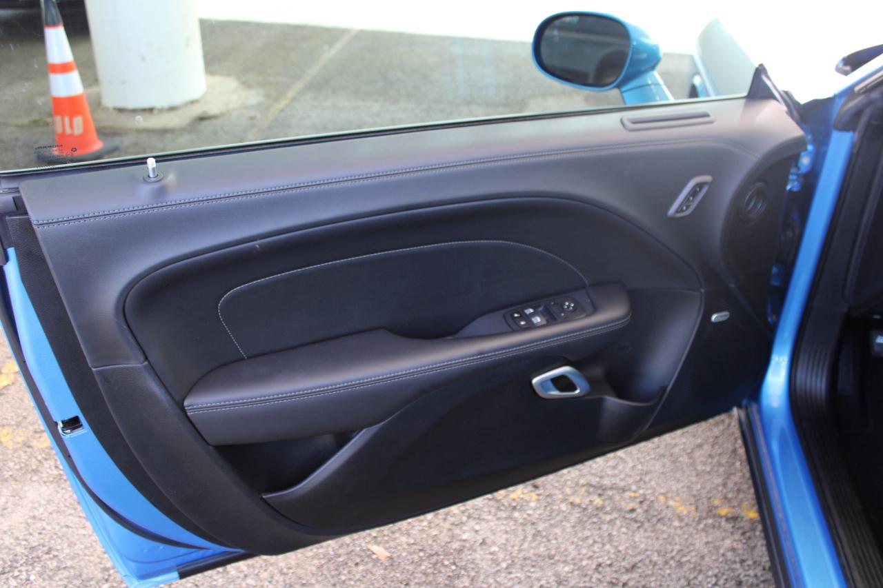 Dodge Challenger  2023