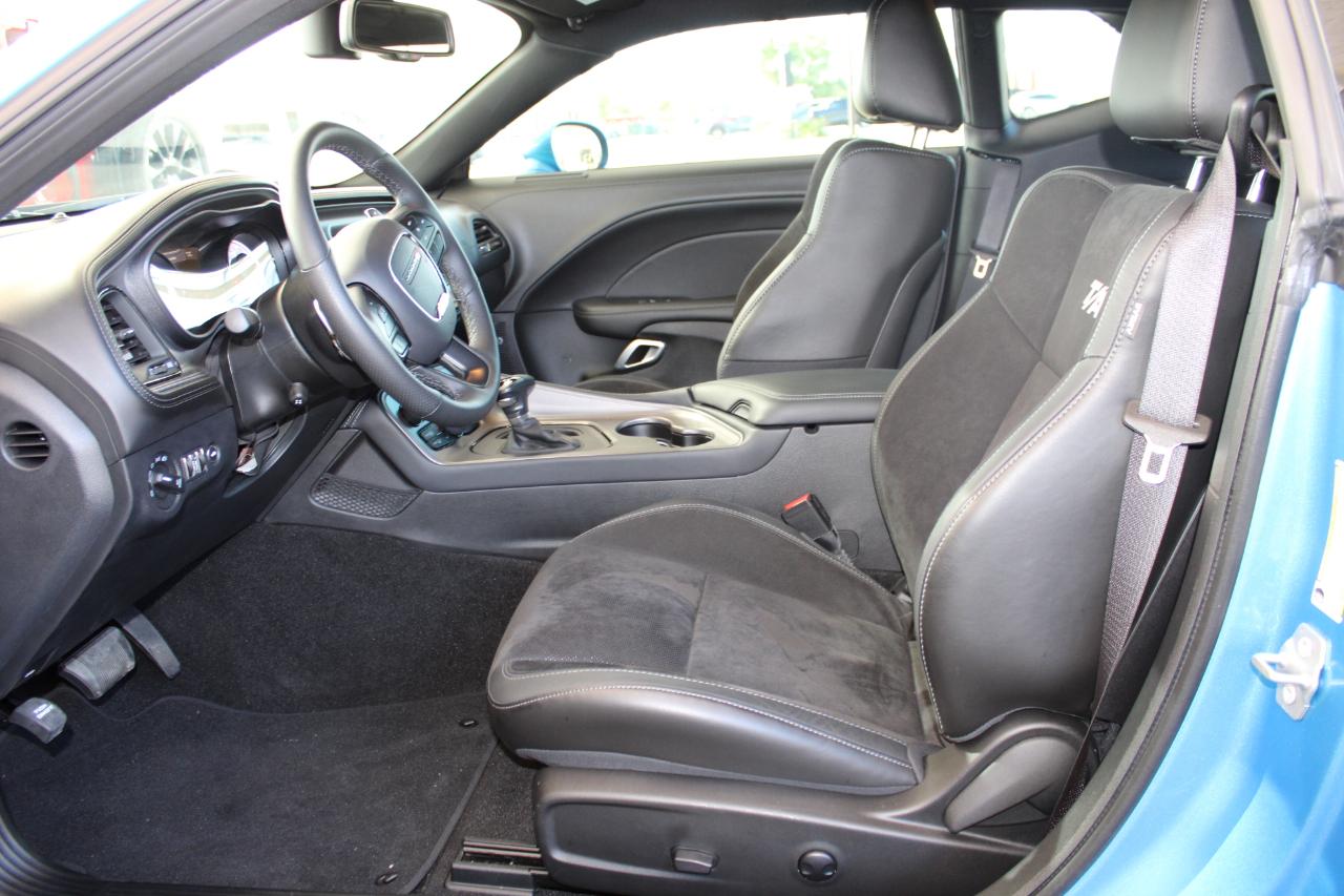 Dodge Challenger  2023